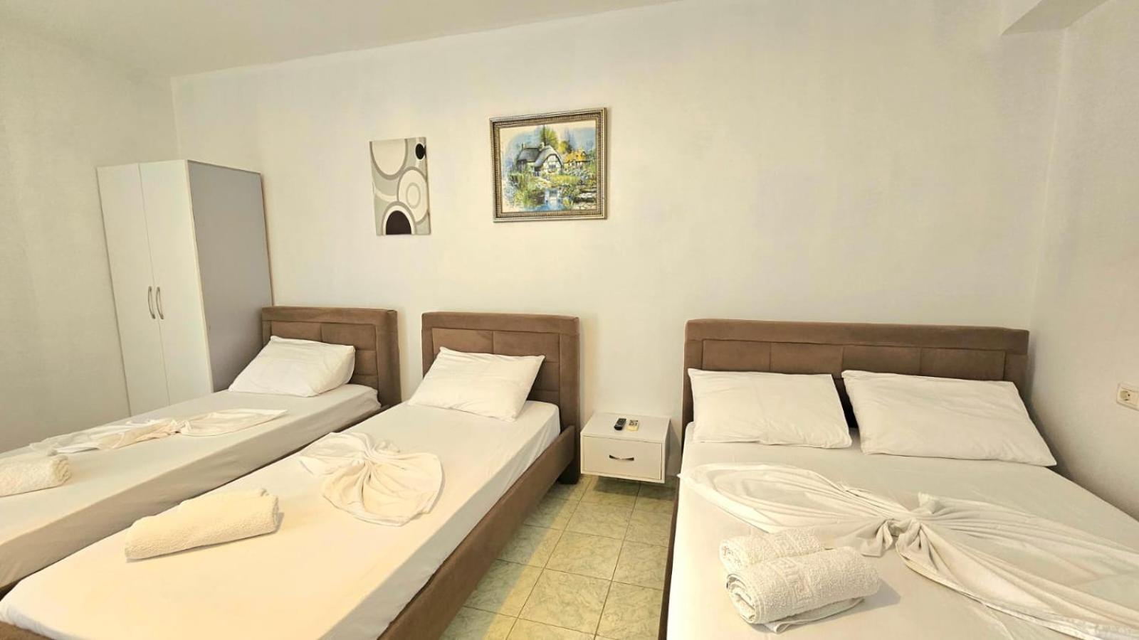 Arileo Hotel Himarë Eksteriør billede