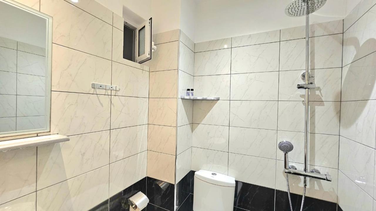 Arileo Hotel Himarë Eksteriør billede